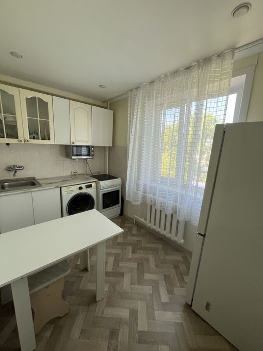 Продам 2 комнатную квартиру