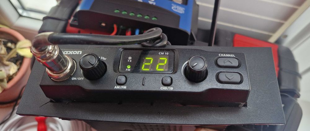 Statie radio CB Maxon CM10 cu squelch automat