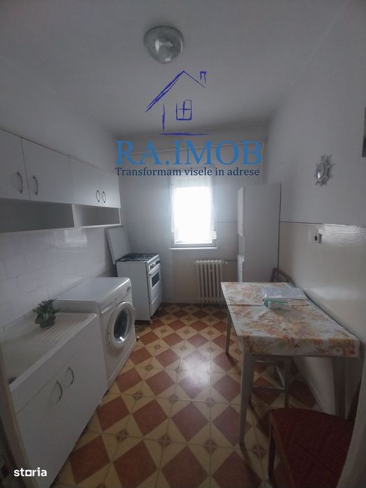 Apartament 2 camere, et 10, Vest - Al.Godeanu - 48900 euro negociabil