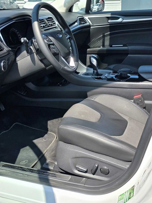 Ford Mondeo 2016 Titanium | 94.000 km | 2.0l Diesel 180 CP | Stare Excelentă