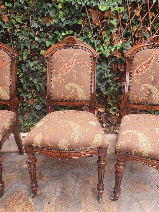 Барокова маса и столове