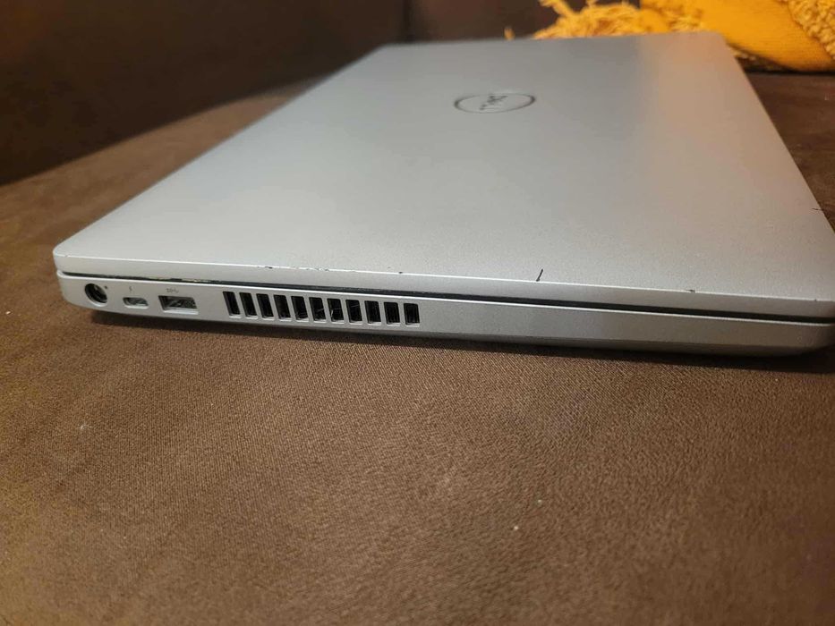 Лаптоп Dell Latitude 5511 - 1TB NVMe SSD, 32GB DDR4 RAM, I7-10780H