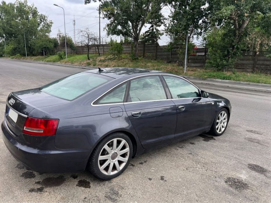 Audi A6… limuzina