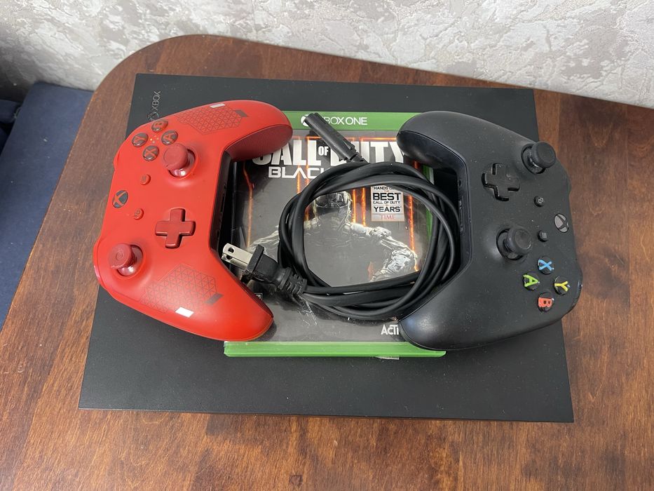 XBOX one X + 1 disc