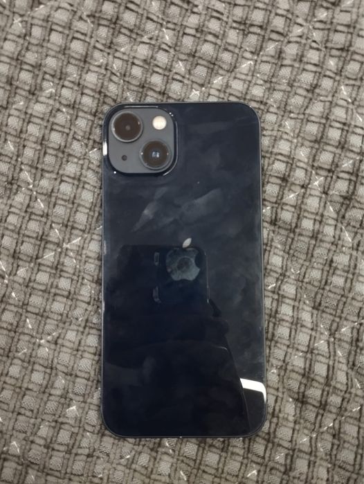 Продам iphone 13