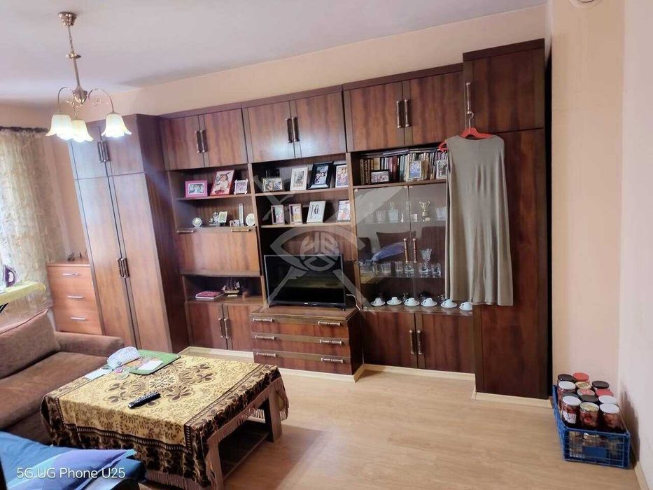 Дава се под наем Тристаен апартамент в Стара Загора, Център - 65 кв.м за 125000 € - Снимка #1
