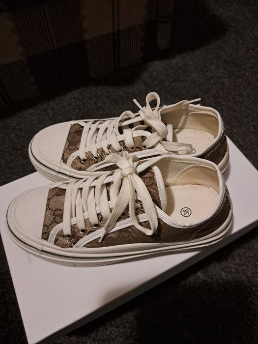 Дамски  кецове 38 номер