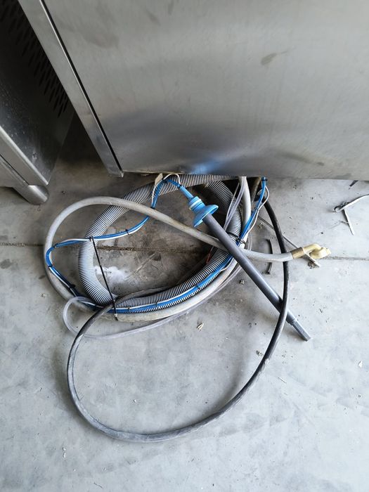 Winterhalter GS 640 със сушени .За тави и едър кухненски инвентар.