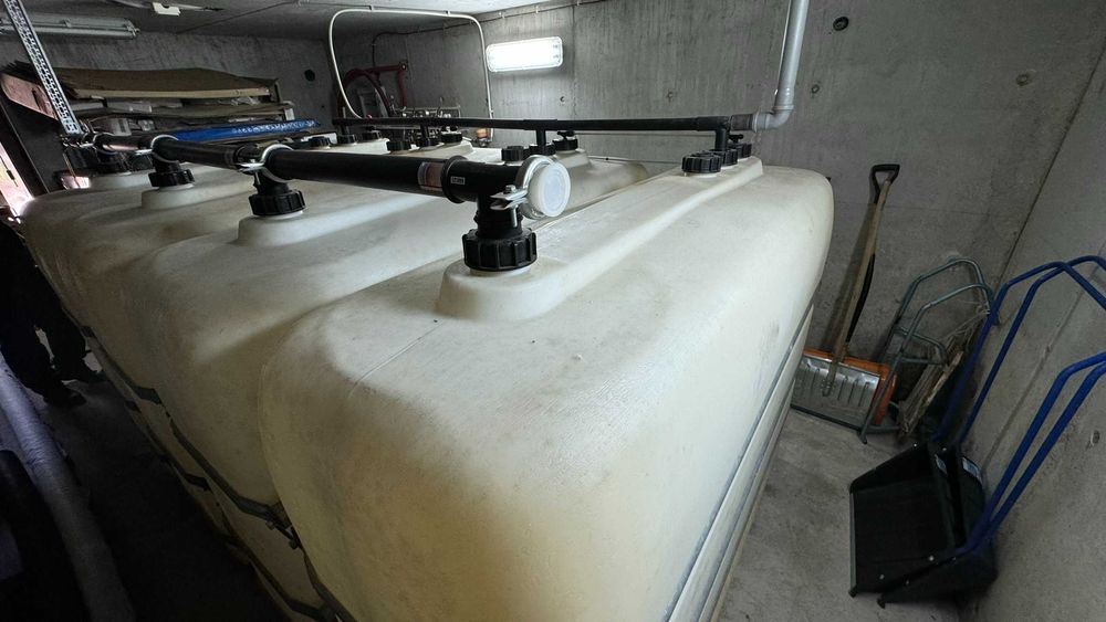 Резервоари за дизелово гориво - 8 куб.