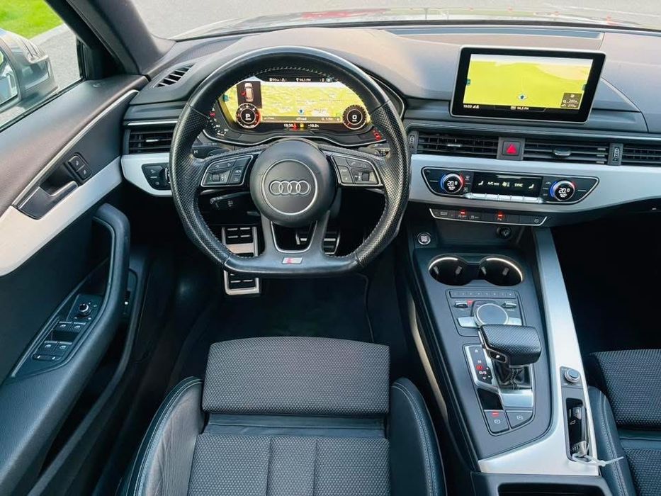 Audi A4 2017 S-line 2.0 tdi 150 cp/Bord digital/Navi mare/Clima 3 zone