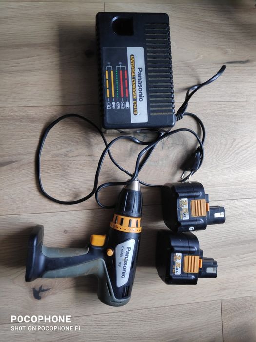 Autofiletanta Panasonic 12 v  3.5Ah