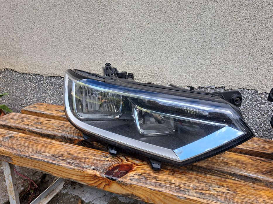 Фарове за фолксваген пасат 2014-2019