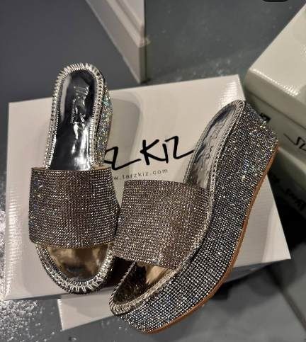 Продам обувь,турецкого бренда