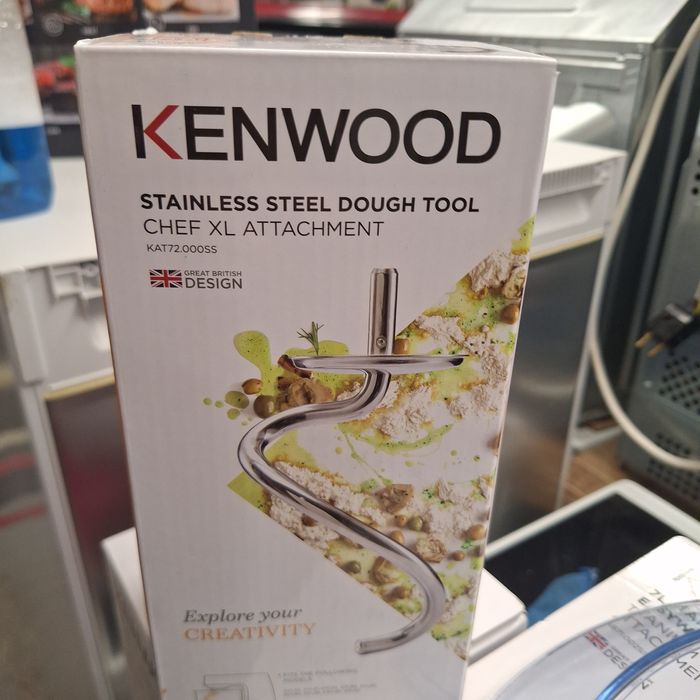 Кухненски робот тестомесачка Kenwood с функция втасване,кантар,подгряв