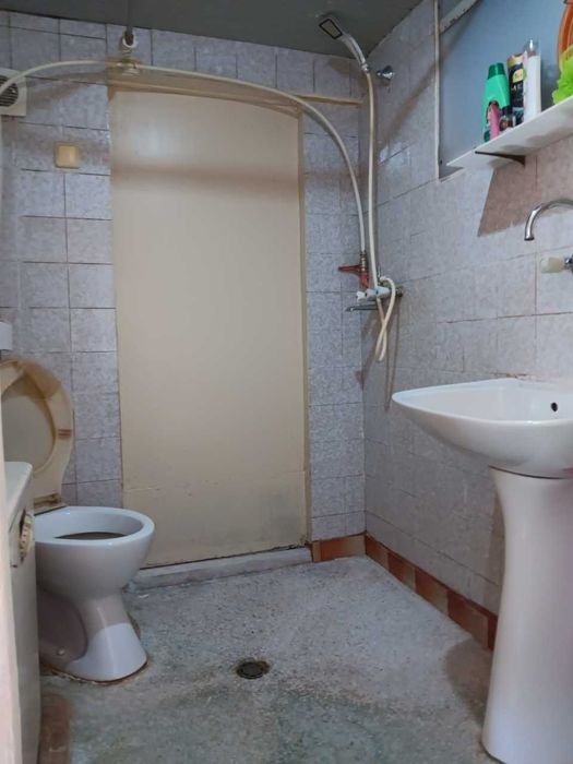 Дава се под наем Едностаен апартамент в София, в.з. Киноцентъра 3 част - 24 кв.м за 153 € - Снимка #2