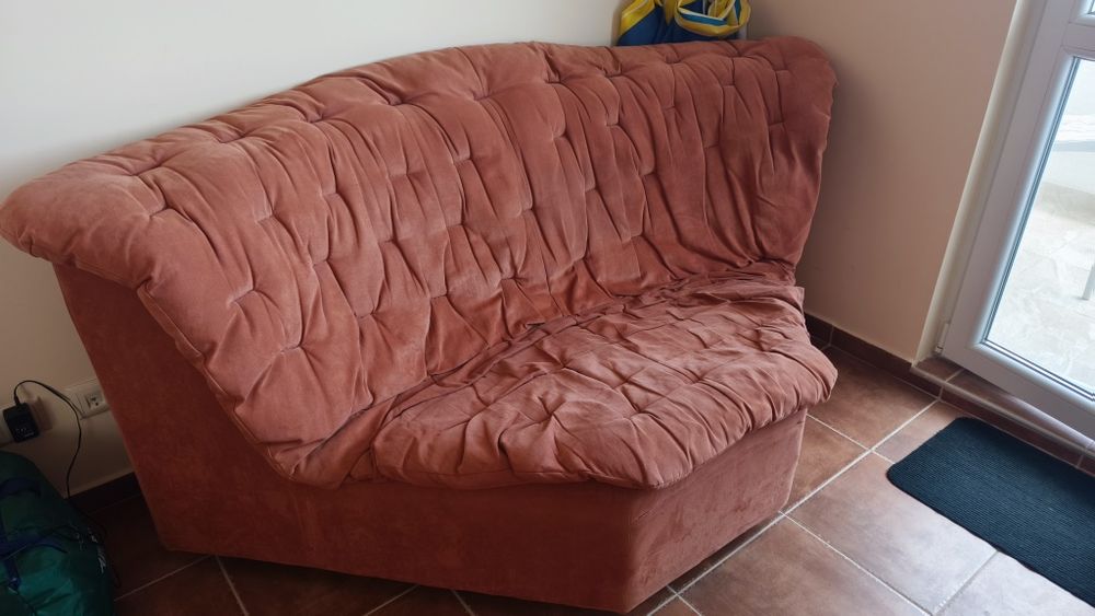 Продавам диван, лежанка, ъгъл и фотьоил в Созопол