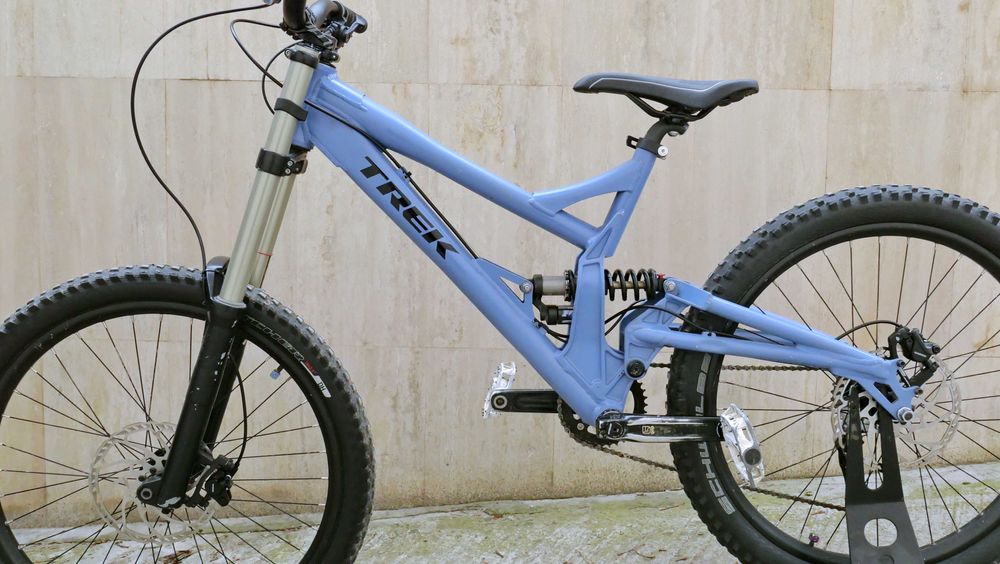 Trek Custom DownHill, 26 цола – Boxxer RC, FOX Van R