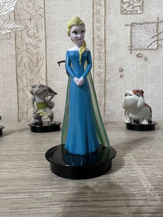 Играчки от анимационни филми 2011-2014 год.