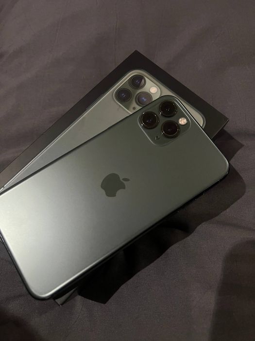 Iphone 11 pro darkgreen colour