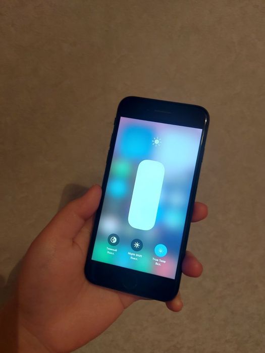 Обменяю Айфон SE2022