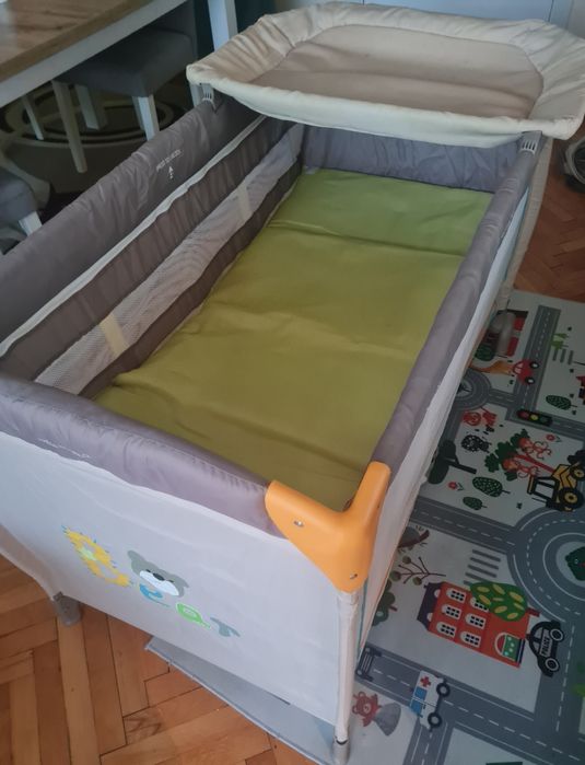 Сгъваемо детско легло