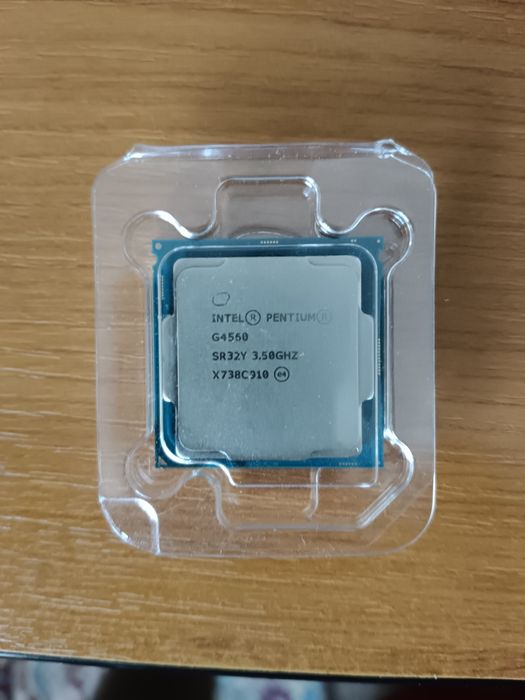 Procesor Intel Pentium G4560