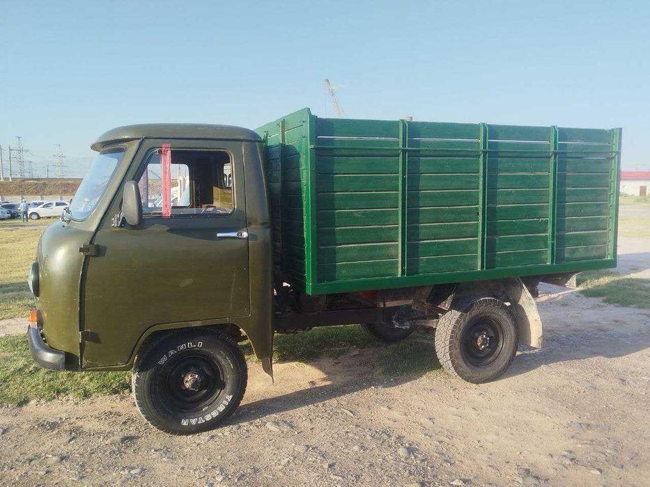 УАЗ бартавой юк машинаси
