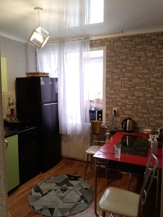 Продам квартиру на площади КЛИНКА