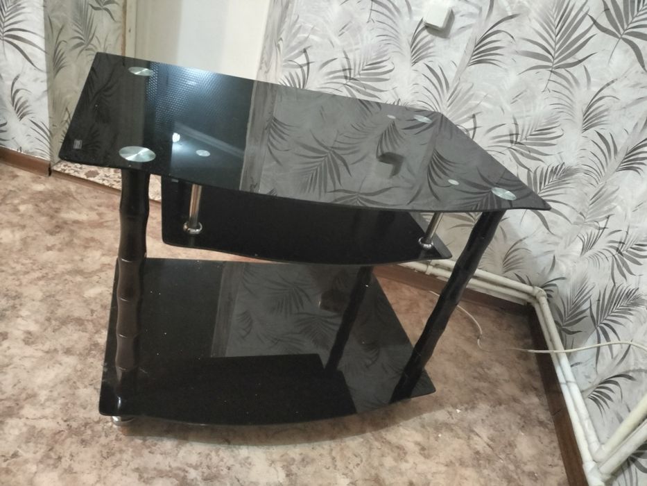 Тумба под телевизор