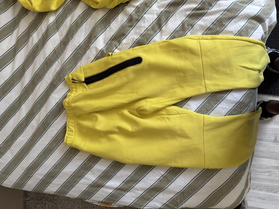 Nike tech fleece