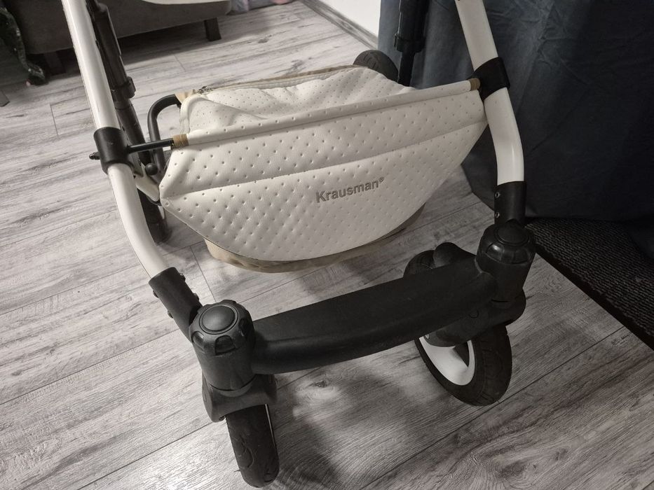 Cărucior pentru bebeluși Krausman de vânzare