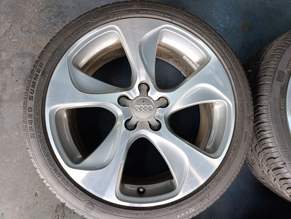 Jante originale Audi A3 anvelope vară Platin 225 40 18 dot 2023 , 8mm