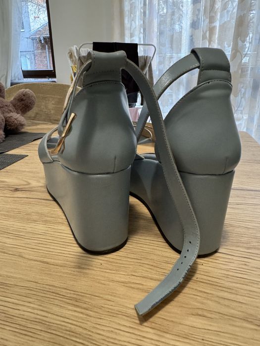 Сини сандали, еко кожа