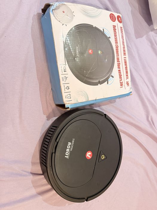 Робот прахосмукачка Sweepin Robot