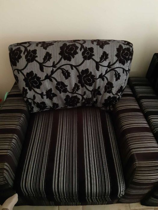 Холна гарнитура с маса