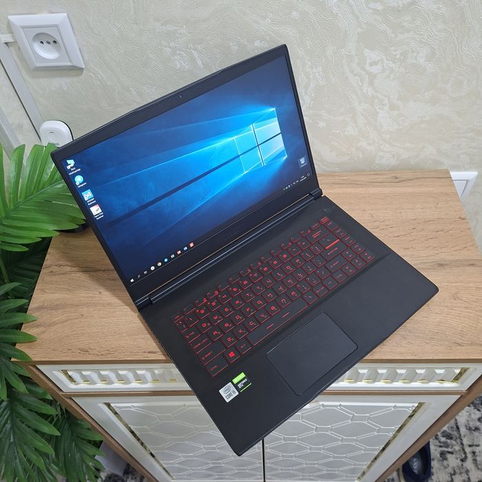 Core i5 - 10500H / Nvidia GeForce GTX 1650 - 4 gb/ ОЗУ 8 gb/ SSD 256 g