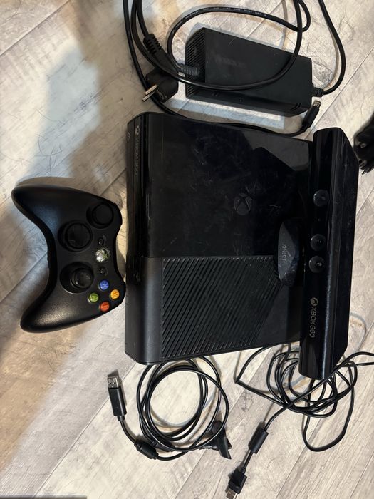 Xbox с кинект и играми