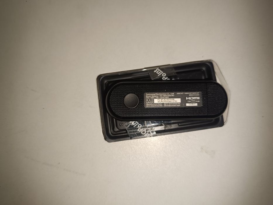 Samsung KINO KIT VG-SWD1000 — беспроводной адаптер