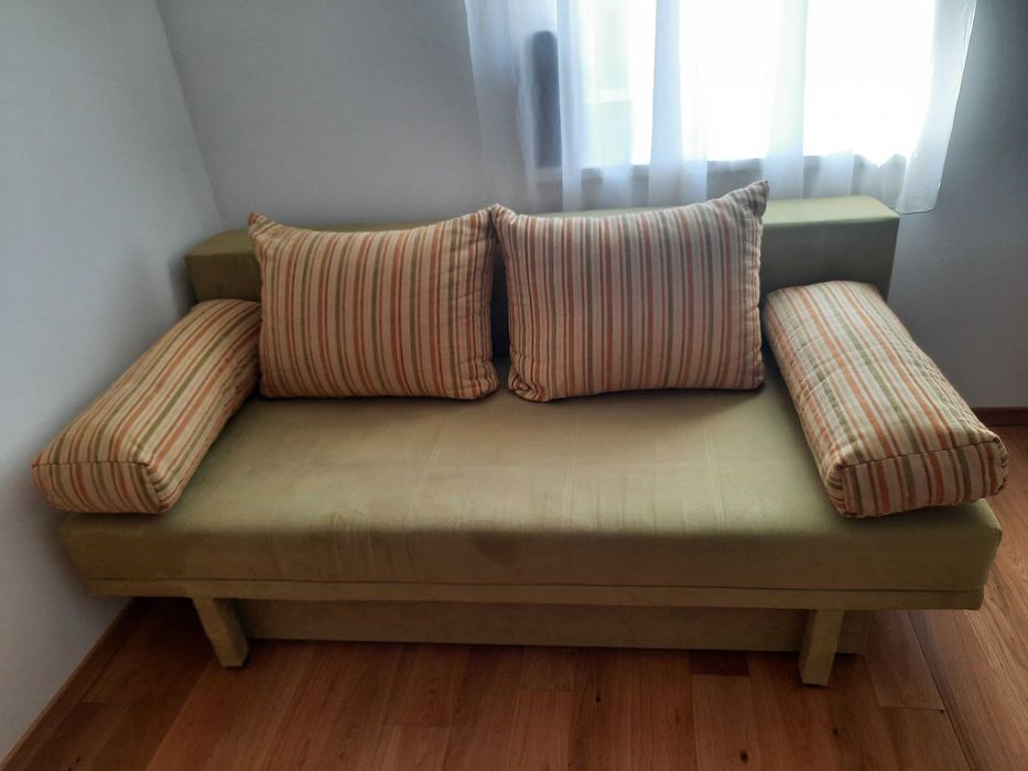 Vand canapea extensibila