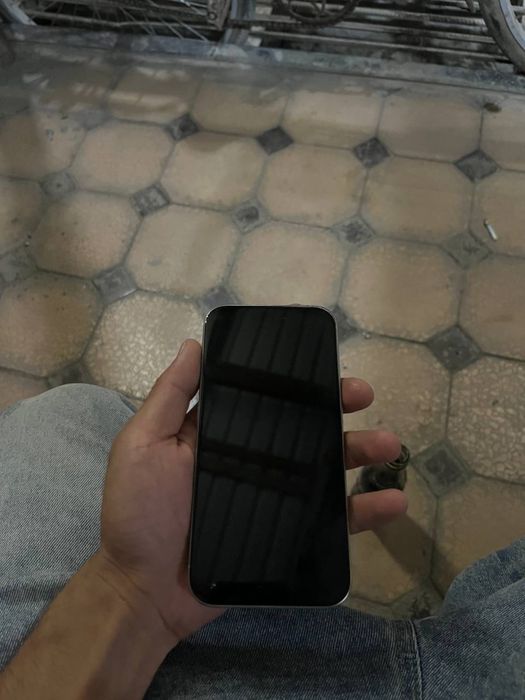 Iphonen15 pro 256 89%