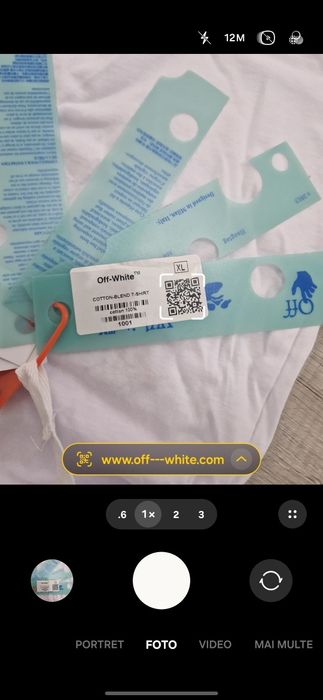Tricou off-white