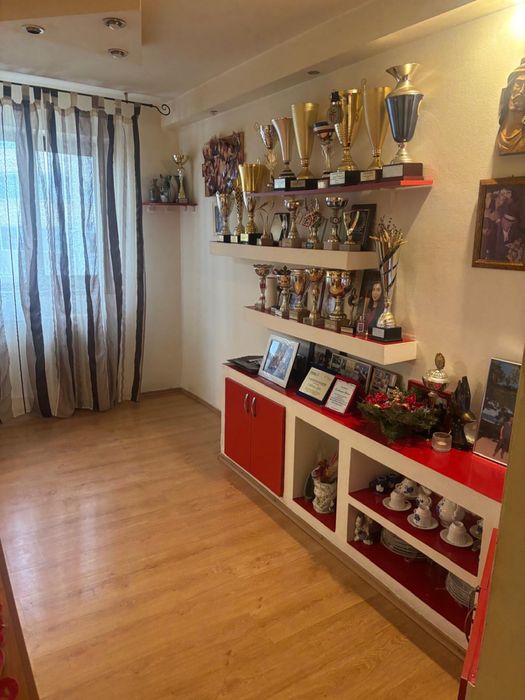 Apartament de vanzare