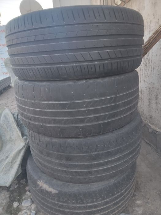 Шины летние 235/45 18