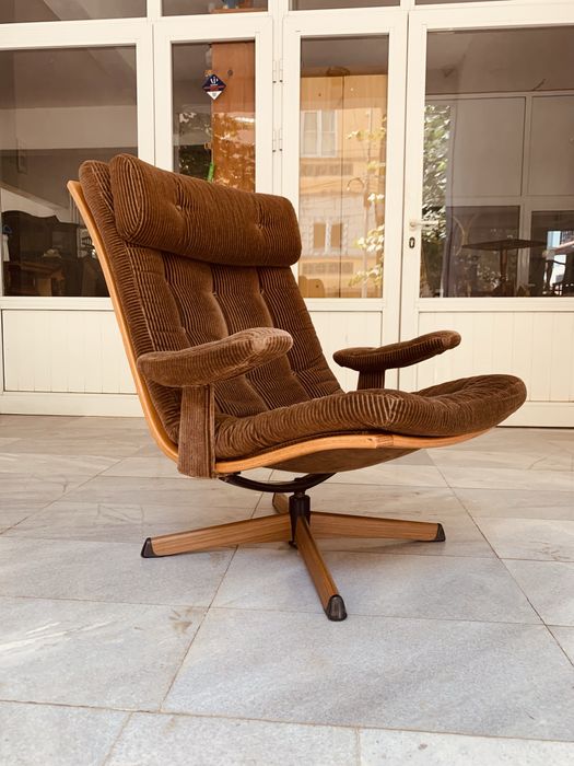 Оригинален шведски въртящ се стол в стил Остин Пауърс пт 60-те