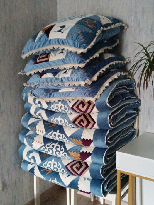 Подушки и корпешки