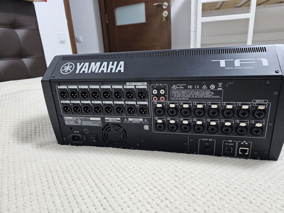Yamaha Tf1 mixer digital