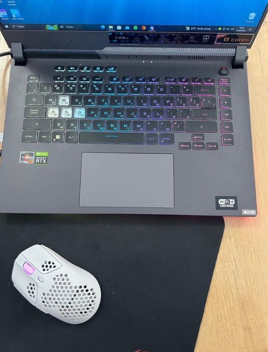 ASUS ROG Strix G15 G513RC-HN088