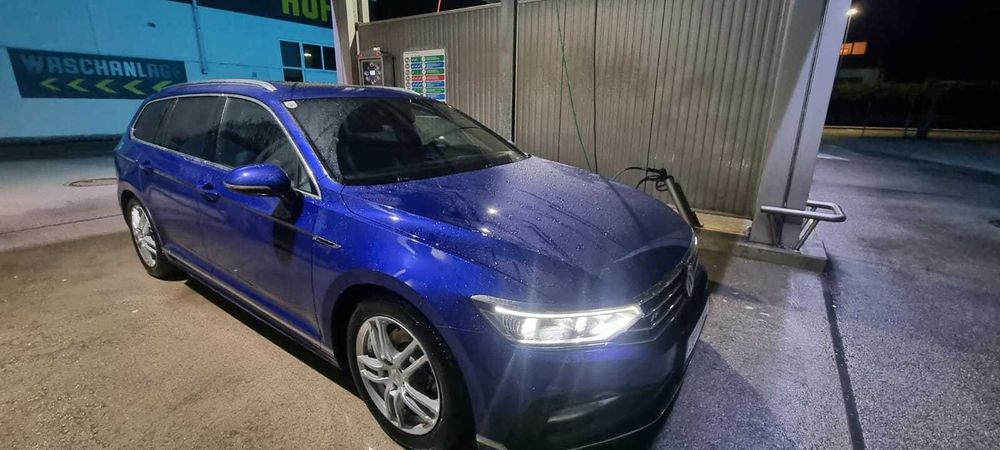 Passat B8.5 2020 Facelift R-Line FULL Option IQ.Light DSG Impecabil