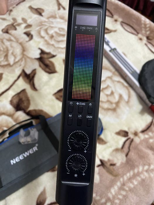 Neewer TL 60C RGB Led свет