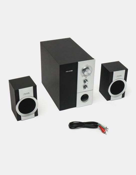 Sabvufer Microlab M-590 / 2.1 / 17W  RMS (2×4W + 9w) / AUX / RCA /